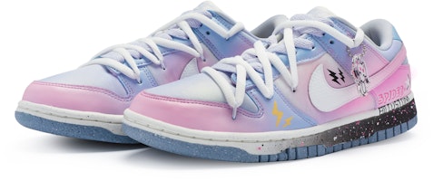 (W) 나이키 덩크 로우 '평행우주 스파이더 먀오' FN0323-400(Team80-女款少女蜘蛛喵白粉蓝) Lookbook (W) 나이키 덩크 로우 '평행우주 스파이더 먀오' FN0323-400(Team80-女款少女蜘蛛喵白粉蓝)