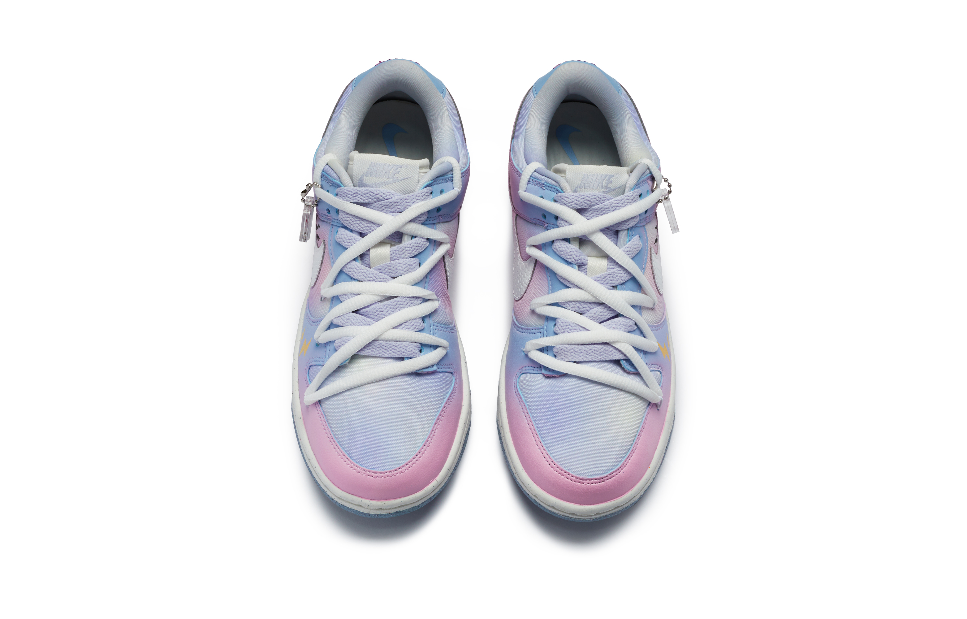 Shop (W) 나이키 덩크 로우 '평행우주 스파이더 먀오' FN0323-400(Team80-女款少女蜘蛛喵白粉蓝)