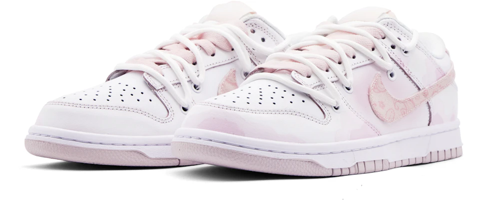 【訂製球鞋】Nike Dunk Low 解構 溫柔 櫻落 百搭 低筒 板鞋 女款 粉白 Lookbook 【訂製球鞋】Nike Dunk Low 解構 溫柔 櫻落 百搭 低筒 板鞋 女款 粉白