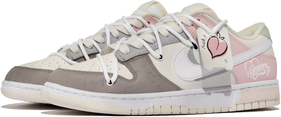 【客製化球鞋】Nike Dunk Low 蜜桃烏龍 清新 蜜桃 簡約 低筒 板鞋 女款 棕粉白 Lookbook 【客製化球鞋】Nike Dunk Low 蜜桃烏龍 清新 蜜桃 簡約 低筒 板鞋 女款 棕粉白