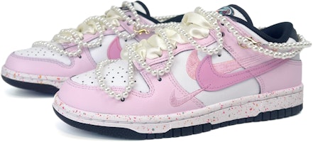 【定制球鞋】Nike Dunk Low 多色 Swoosh 遂心 珍珠 絲綢 低筒 板鞋 女款 白粉色 Lookbook 【定制球鞋】Nike Dunk Low 多色 Swoosh 遂心 珍珠 絲綢 低筒 板鞋 女款 白粉色