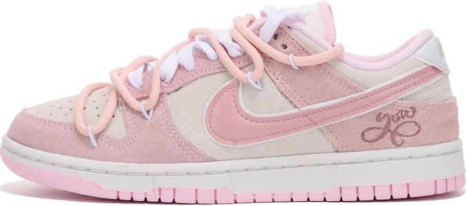 【訂製球鞋】Nike Dunk Low 字母 解構 高街 禮盒 低筒 板鞋 女款 粉紅色 Buy 【訂製球鞋】Nike Dunk Low 字母 解構 高街 禮盒 低筒 板鞋 女款 粉紅色
