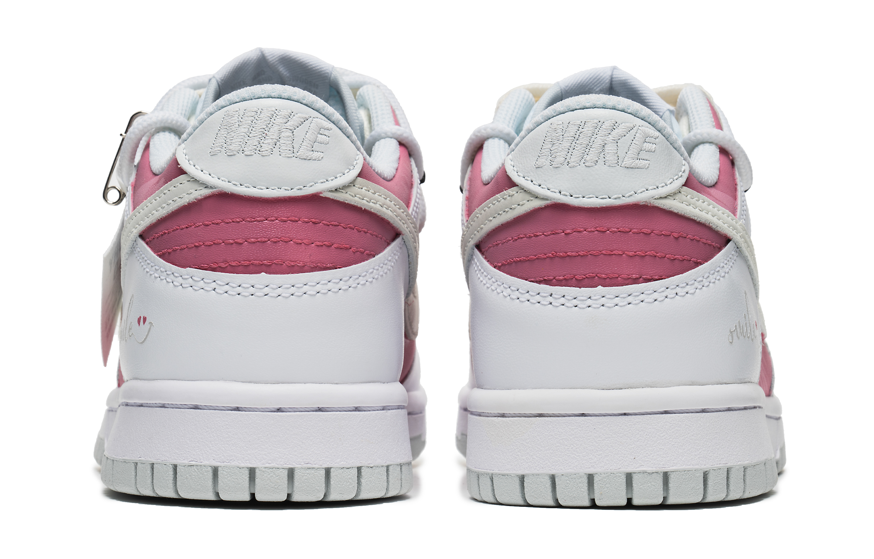 Purchase (W) [カスタムシューズ] (女性用) ナイキ ダンク ロー 'ピンクハリケーン バービー スマイル' DH9765-102-444059