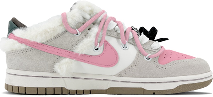 【訂製球鞋】Nike Dunk Low ”Fur&Bling” 解構鞋帶 特殊鞋盒 彩虹刺繡貼 高街 低幫 板鞋 女款 粉白 Order 【訂製球鞋】Nike Dunk Low ”Fur&Bling” 解構鞋帶 特殊鞋盒 彩虹刺繡貼 高街 低幫 板鞋 女款 粉白