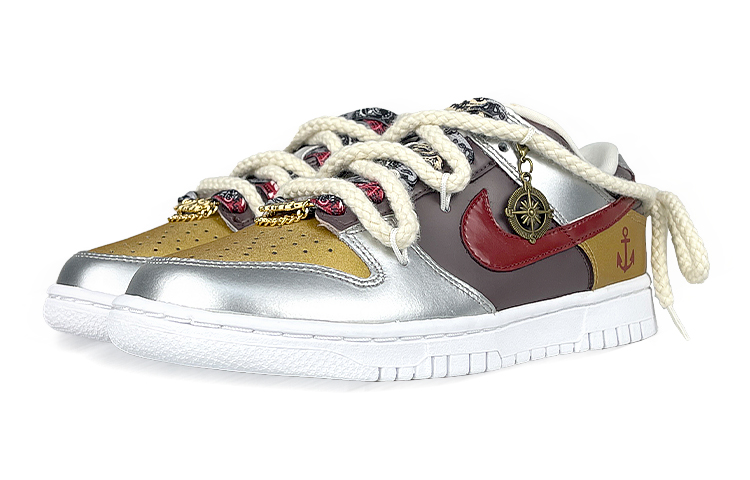 Lookbook (W) Nike Dunk Low "Piratas del Caribe" Blancas
``` DH4403-700(Team116-女加勒比解)