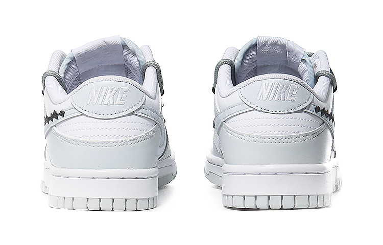 Purchase (W) [Sneakers Khusus] Nike Dunk Low 'Pixel Swoosh Minimalis' DH9765-102(Team10-像素大钩）