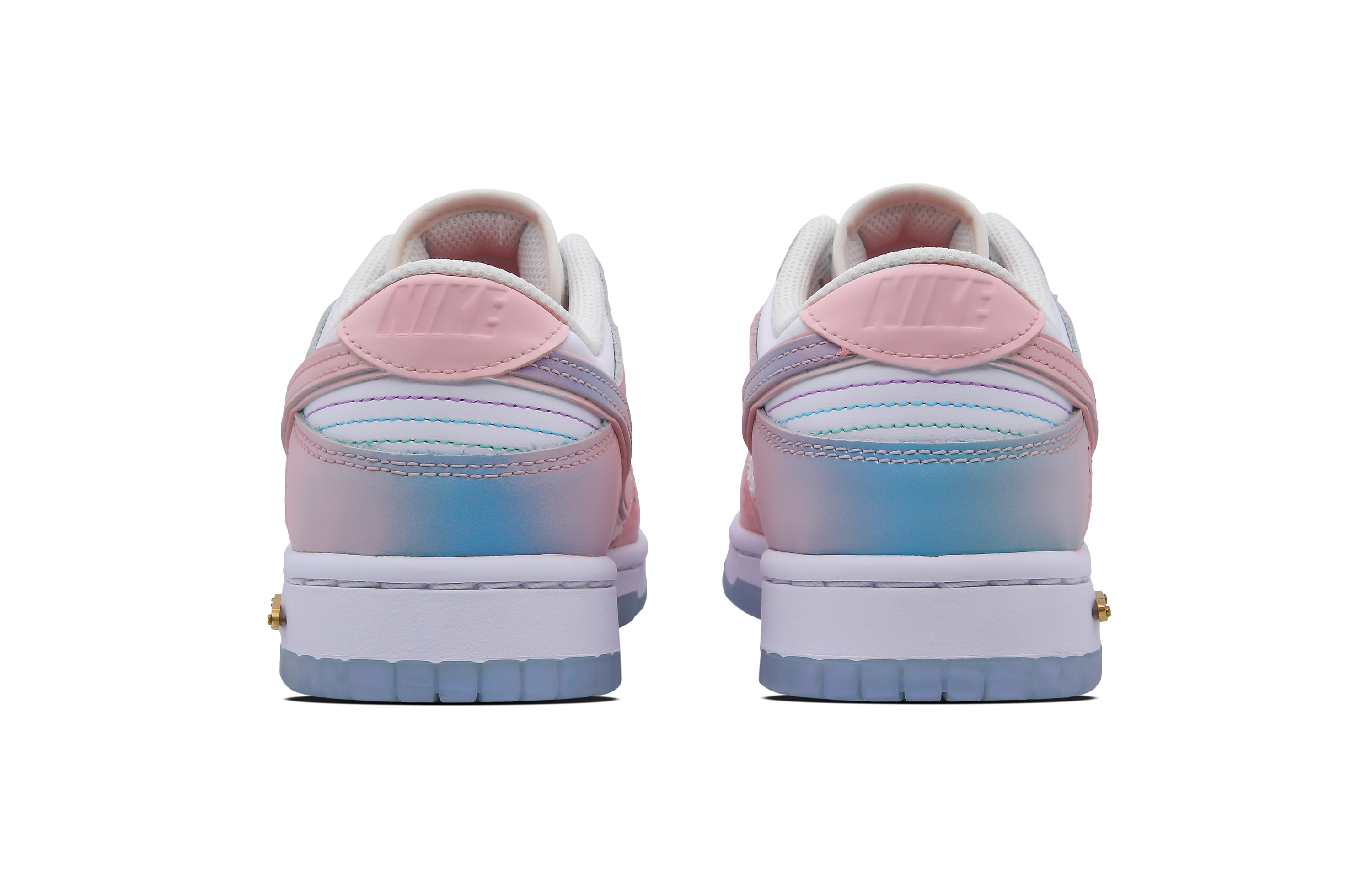 Shop 【客製化球鞋】Nike Dunk Low Rococo 夏水仙 浮雕  低筒 板鞋 女款 粉紅藍