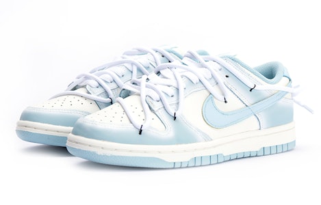 【專屬訂製球鞋】Nike Dunk Low 海鹽冰茶 清新簡約 舒適好配 小清新 低筒 滑板鞋 女版 藍白 Lookbook 【專屬訂製球鞋】Nike Dunk Low 海鹽冰茶 清新簡約 舒適好配 小清新 低筒 滑板鞋 女版 藍白