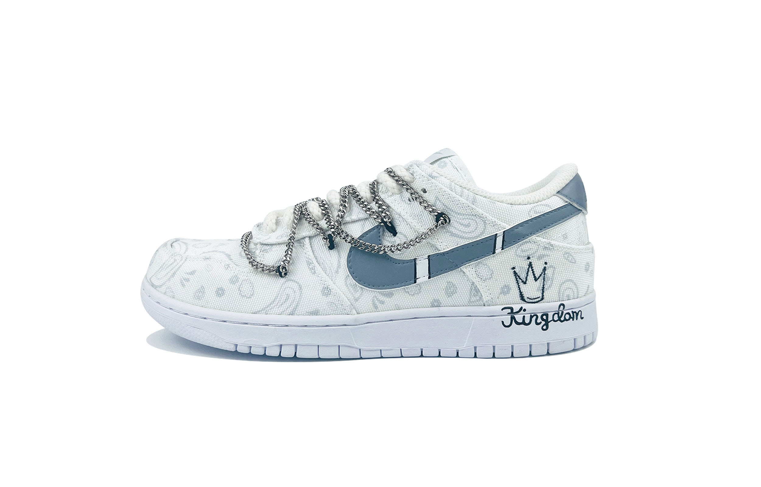 Buy 【客製球鞋】Nike Dunk Low 霾霧腰果花 鏈條 低筒 板鞋 女款 白灰