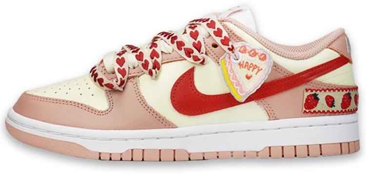 custom-shoes-women-nike-dunk-low-strawberry-cake