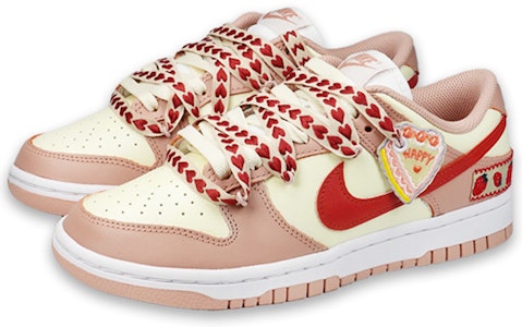 (W) 나이키 덩크 로우 '딸기 케이크' (커스텀) DD1503-118(TeamF-女款草莓蛋糕S-BOX) Lookbook (W) 나이키 덩크 로우 '딸기 케이크' (커스텀) DD1503-118(TeamF-女款草莓蛋糕S-BOX)