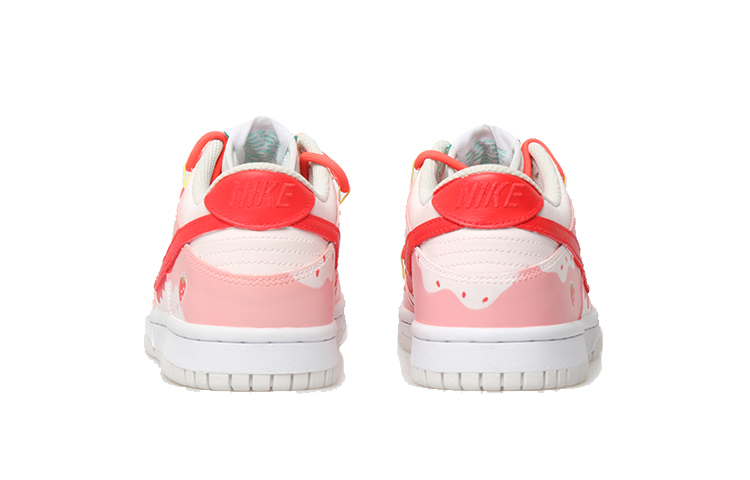 Shop (W) [定制鞋款] 耐克Dunk Low“草莓冰淇淋拆解蕾丝” CW1590-101(Team拾玖-草莓冰淇淋女款)