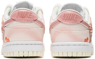 【定製球鞋】 Nike Dunk Low 野鶴製造 草莓奶昔 愛心 刺繡貼 解構雙鞋帶 禮盒 低幫 板鞋 女款 白粉 Shop 【定製球鞋】 Nike Dunk Low 野鶴製造 草莓奶昔 愛心 刺繡貼 解構雙鞋帶 禮盒 低幫 板鞋 女款 白粉