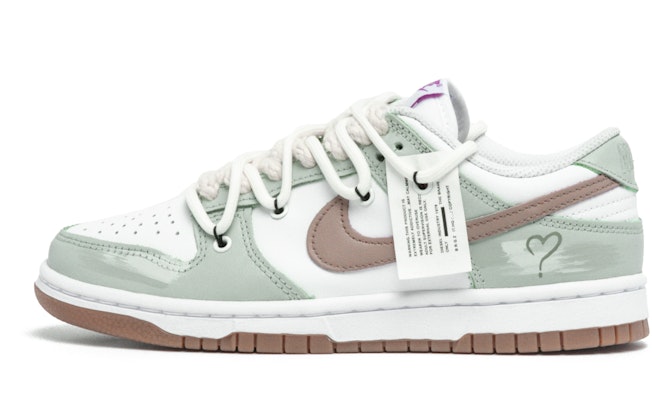 (W) Nike Dunk Low 夏キャンプ梅沈香 (Nike Dunk Low Natsukyanpu Bai Jinkō) FD9922-151(Team94-青梅沉香) Buy (W) Nike Dunk Low 夏キャンプ梅沈香 (Nike Dunk Low Natsukyanpu Bai Jinkō) FD9922-151(Team94-青梅沉香)
