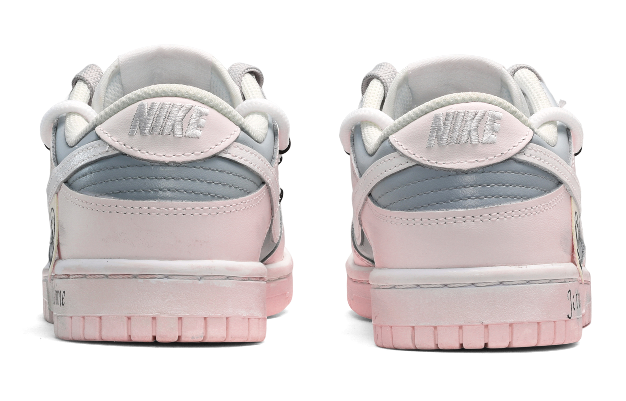 Shop (W) [定制鞋款] 耐克Dunk低帮'夏日酷粉白灰' DH9765-100(TeamE-女款笑脸粉白灰)