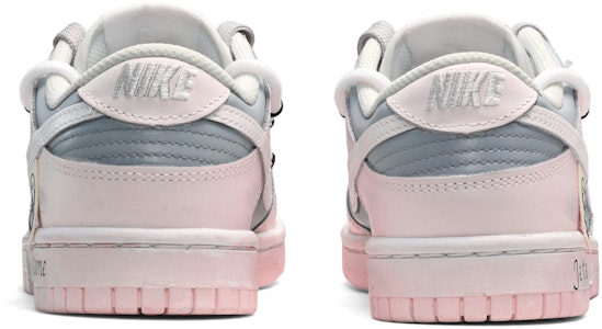 【定製籃球鞋】Nike Dunk Low 夏日清涼 復古做舊 笑臉布貼 防滑耐磨 低筒 板鞋 女款 粉白灰 Shop 【定製籃球鞋】Nike Dunk Low 夏日清涼 復古做舊 笑臉布貼 防滑耐磨 低筒 板鞋 女款 粉白灰