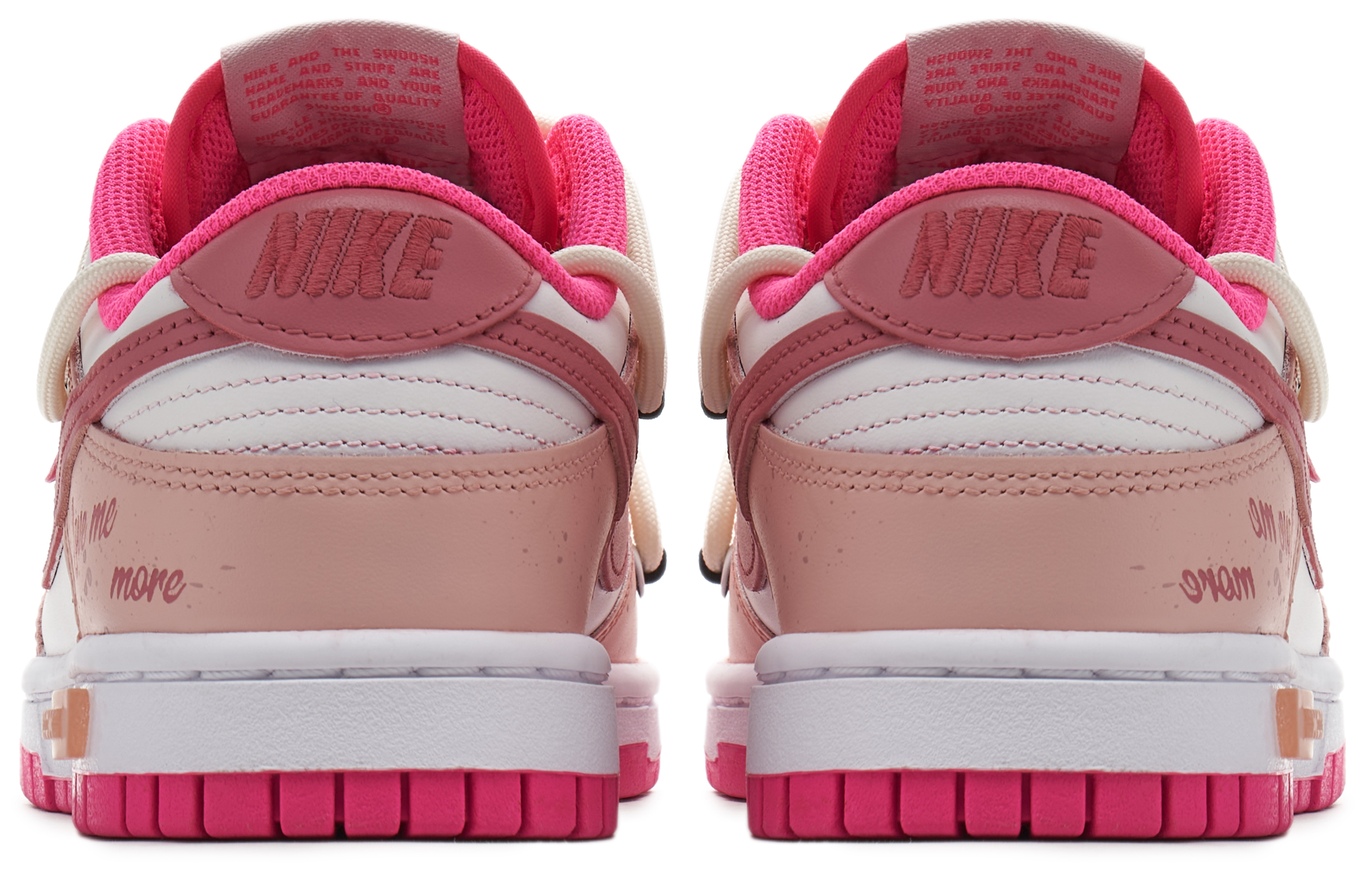 Shop 【訂製球鞋】 Nike Dunk Low 熊貓惡作劇 夏日主題 朱顏粉面 做舊 復古 低筒 板鞋 女款 粉白