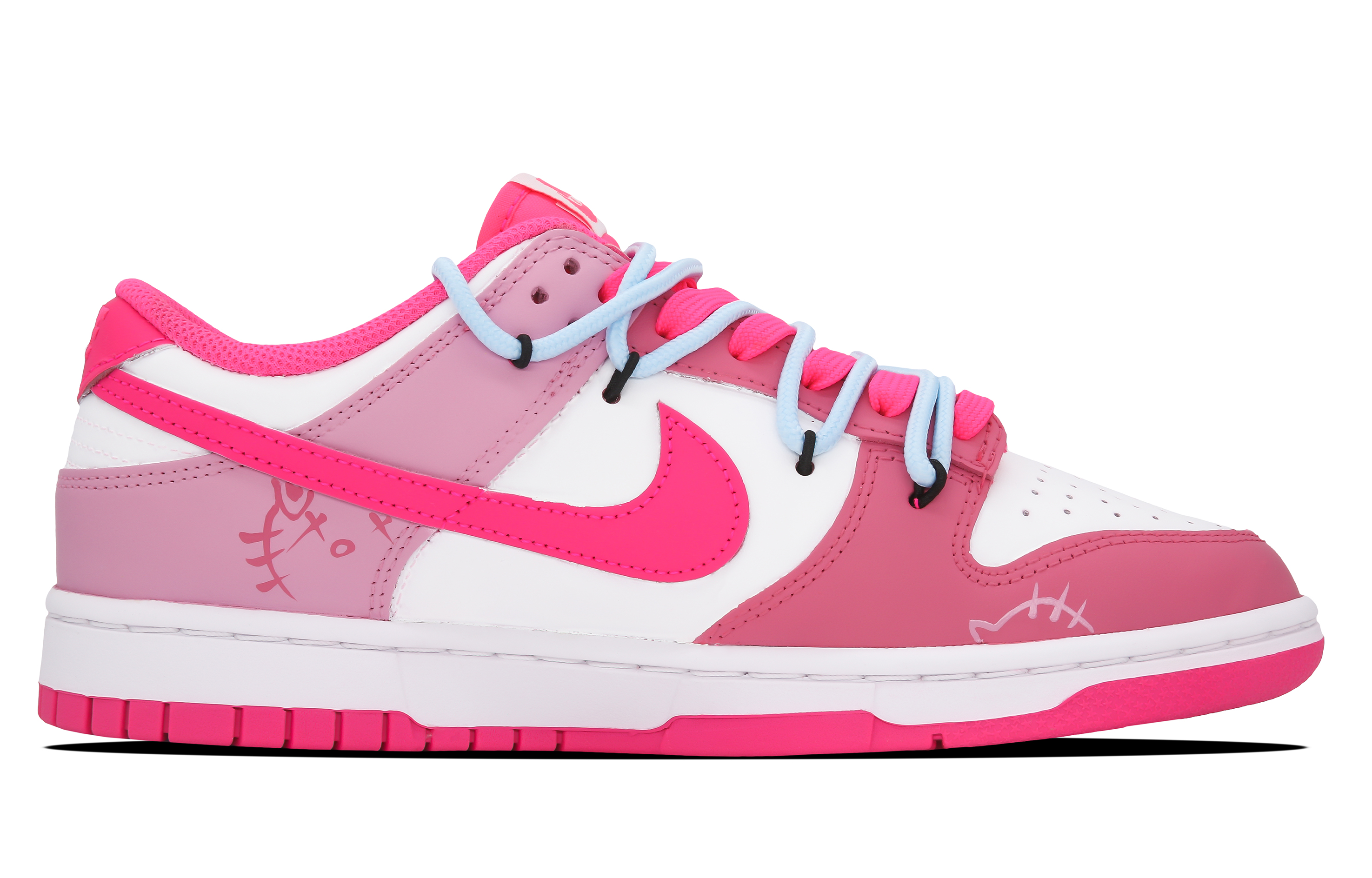 Order (W) [Sepatu Custom] Nike Dunk Low 'Hello Kitty Manis Imut Merah Putih' DZ5196-600(Team28-女款甜酷KT猫)