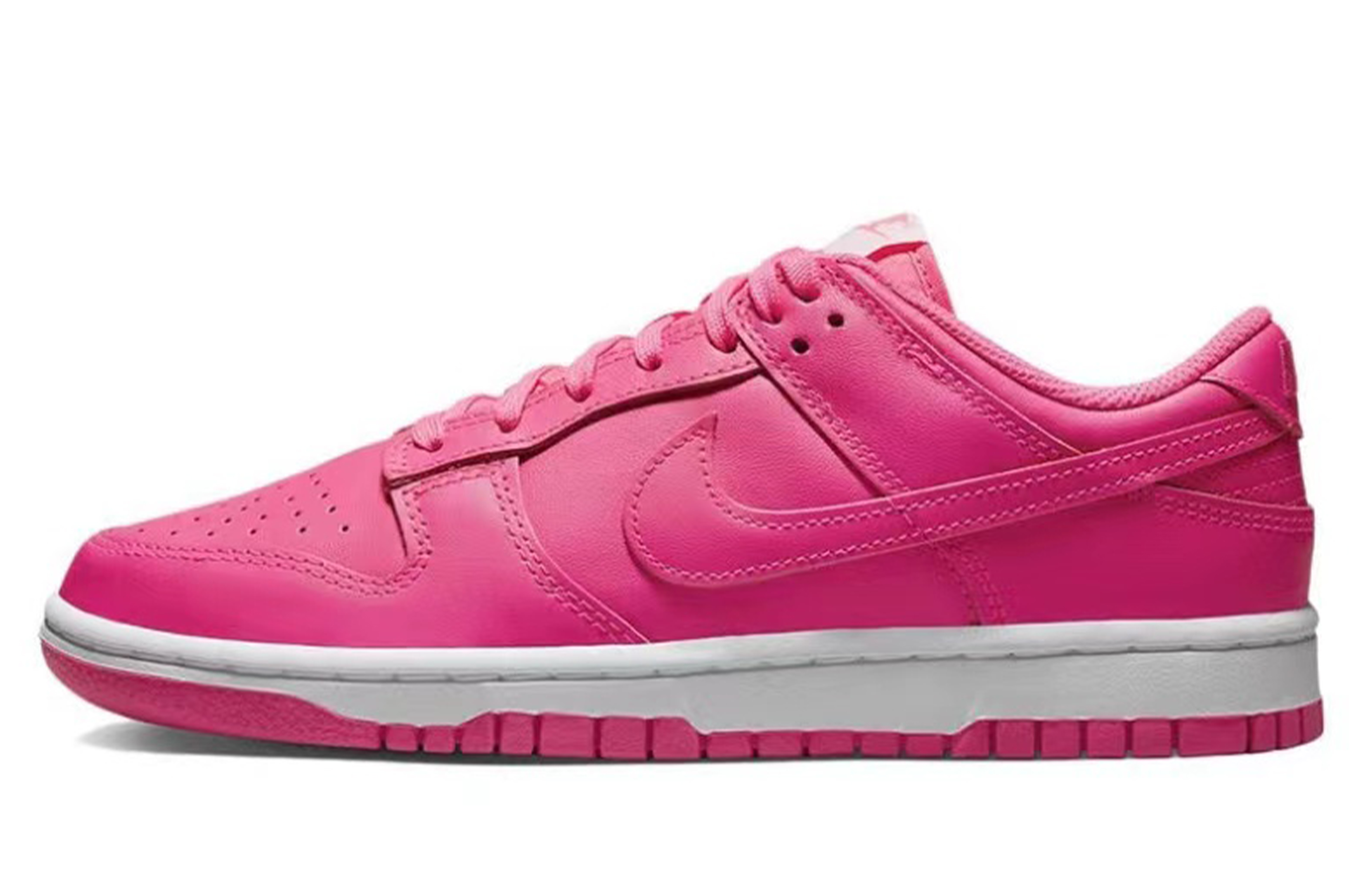 Details for (W) [Sepatu Custom] Nike Dunk Low 'Hello Kitty Manis Imut Merah Putih' DZ5196-600(Team28-女款甜酷KT猫)