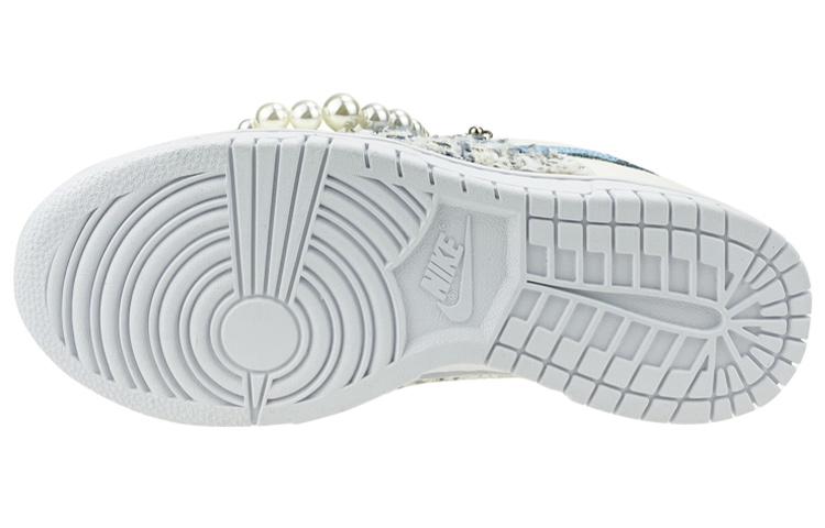 Details for (W) [定制鞋款] 耐克Dunk Low '斜纹珍珠链丝带' DD7099-100(Team叁-女款贴布小香)