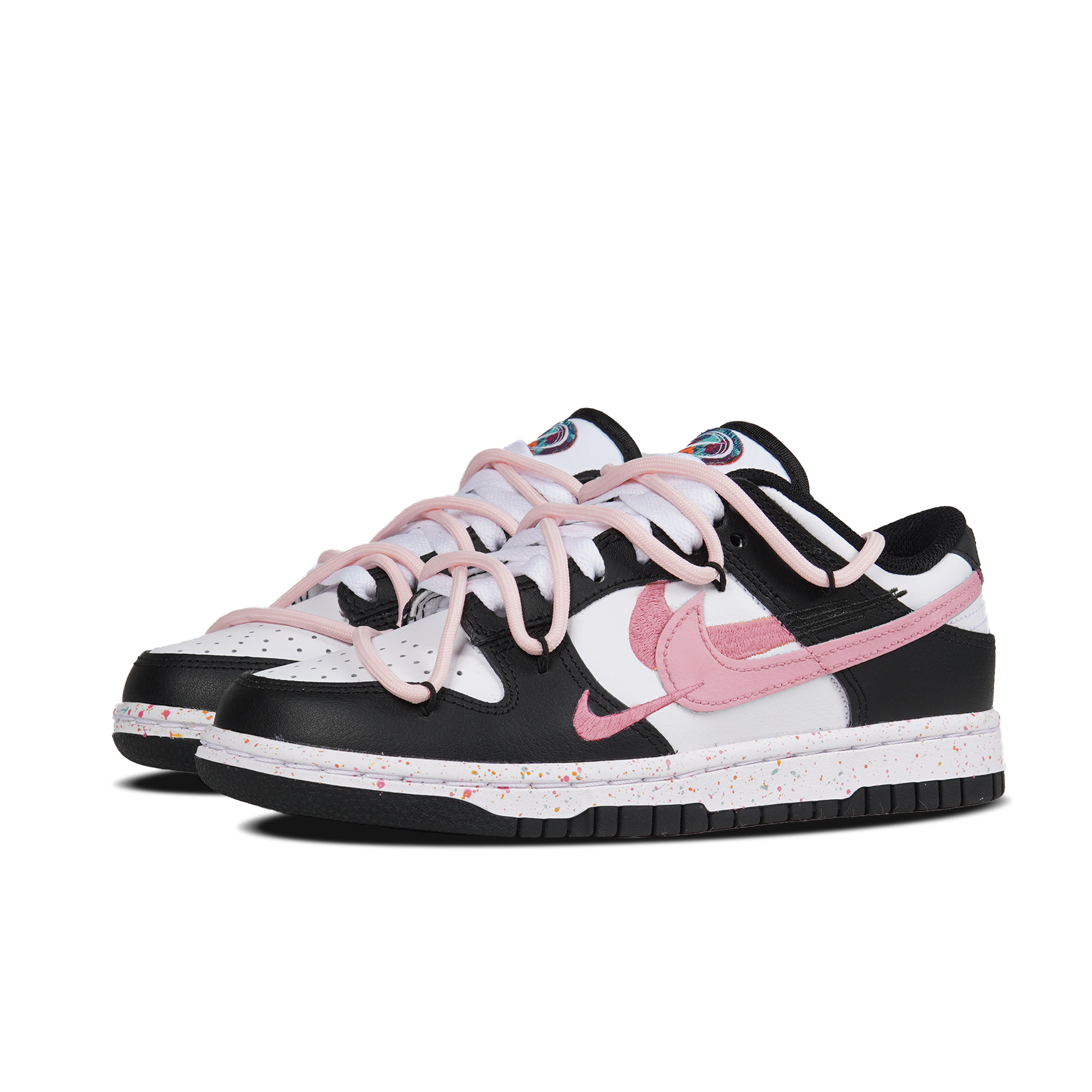 Lookbook (W) Zapatillas Nike Dunk Low 'San Valentín Negro-Rosa Swoosh' FD4623-131(TeamP-女款黑粉彩点)