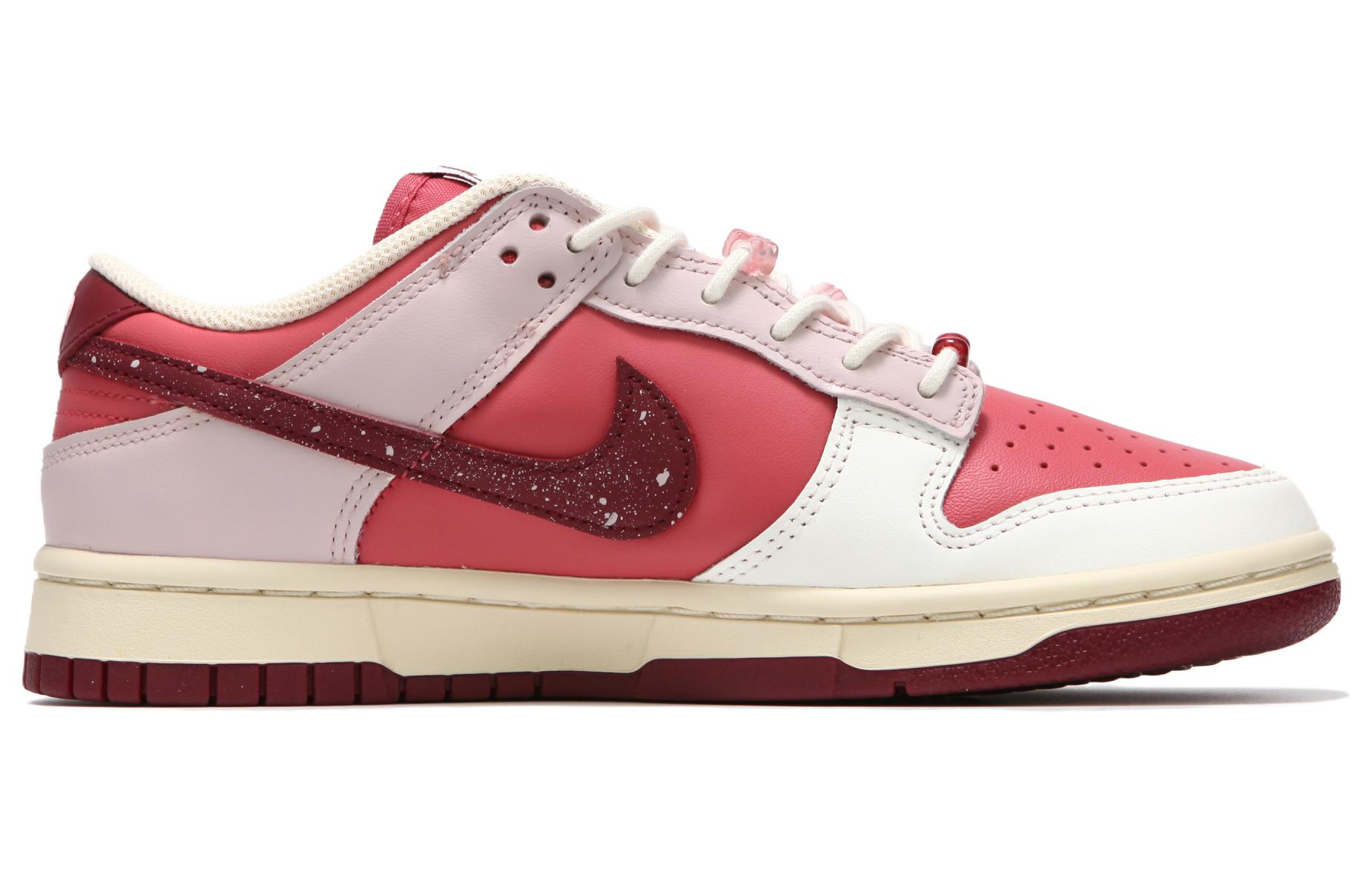 Lookbook (W) [Kasut Custom] Nike Dunk Low 'Hari Valentine' HF0736-161(Team82-女款柏拉图腾S-BOX)