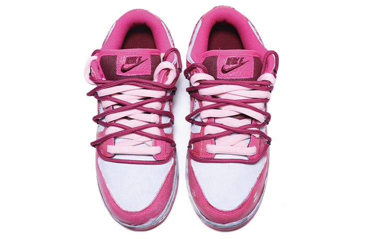 Shop (W) 나이키 덩크 로우 '발렌타인 스트로베리' (커스텀) DQ9324-600(Team25-草莓粉熊)