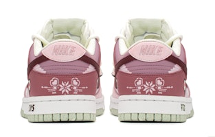 (W) 나이키 덩크 로우 '발렌타인 픽셀' (커스텀) DN1431-102(TeamA-DK可爱像素女S-BOX) Purchase (W) 나이키 덩크 로우 '발렌타인 픽셀' (커스텀) DN1431-102(TeamA-DK可爱像素女S-BOX)