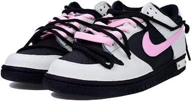 (W) 나이키 덩크 로우 '블라드 스윗하트 바비' (커스텀) FD1232-001(Team33-甜心芭比-女款) Lookbook (W) 나이키 덩크 로우 '블라드 스윗하트 바비' (커스텀) FD1232-001(Team33-甜心芭比-女款)