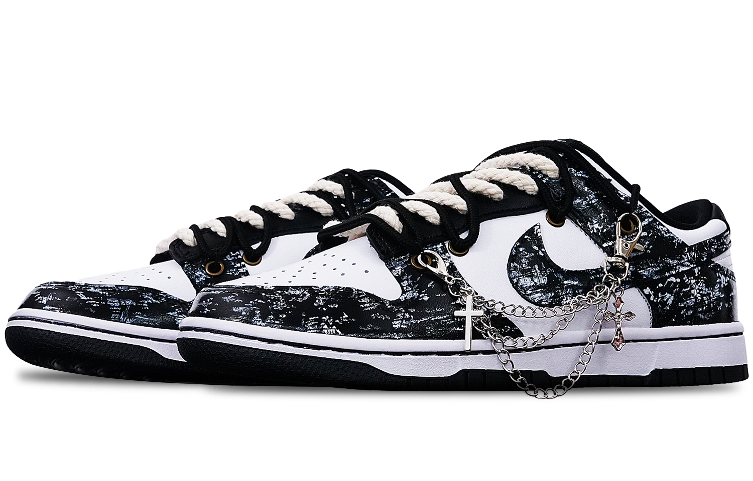 Shop (W) 【定制鞋款】耐克Dunk Low「白黑解构复古」 DD1503-101(TeamT-擦色做旧黑白S-BOX)