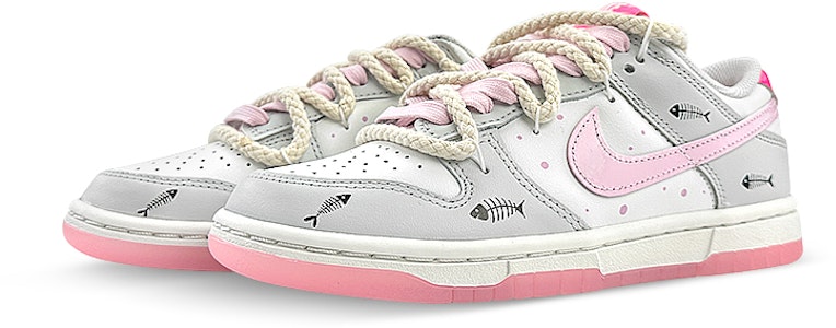 【定製球鞋】 Nike Dunk Low 滑板精靈 魚骨圖 線條 低筒 板鞋 女款 白灰粉 Lookbook 【定製球鞋】 Nike Dunk Low 滑板精靈 魚骨圖 線條 低筒 板鞋 女款 白灰粉