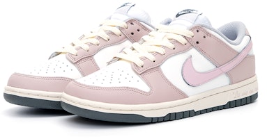 (W) 나이키 덩크 로우 '화이트 핑크' (커스텀) DD1503-117(Team15-花屿恋人) Lookbook (W) 나이키 덩크 로우 '화이트 핑크' (커스텀) DD1503-117(Team15-花屿恋人)