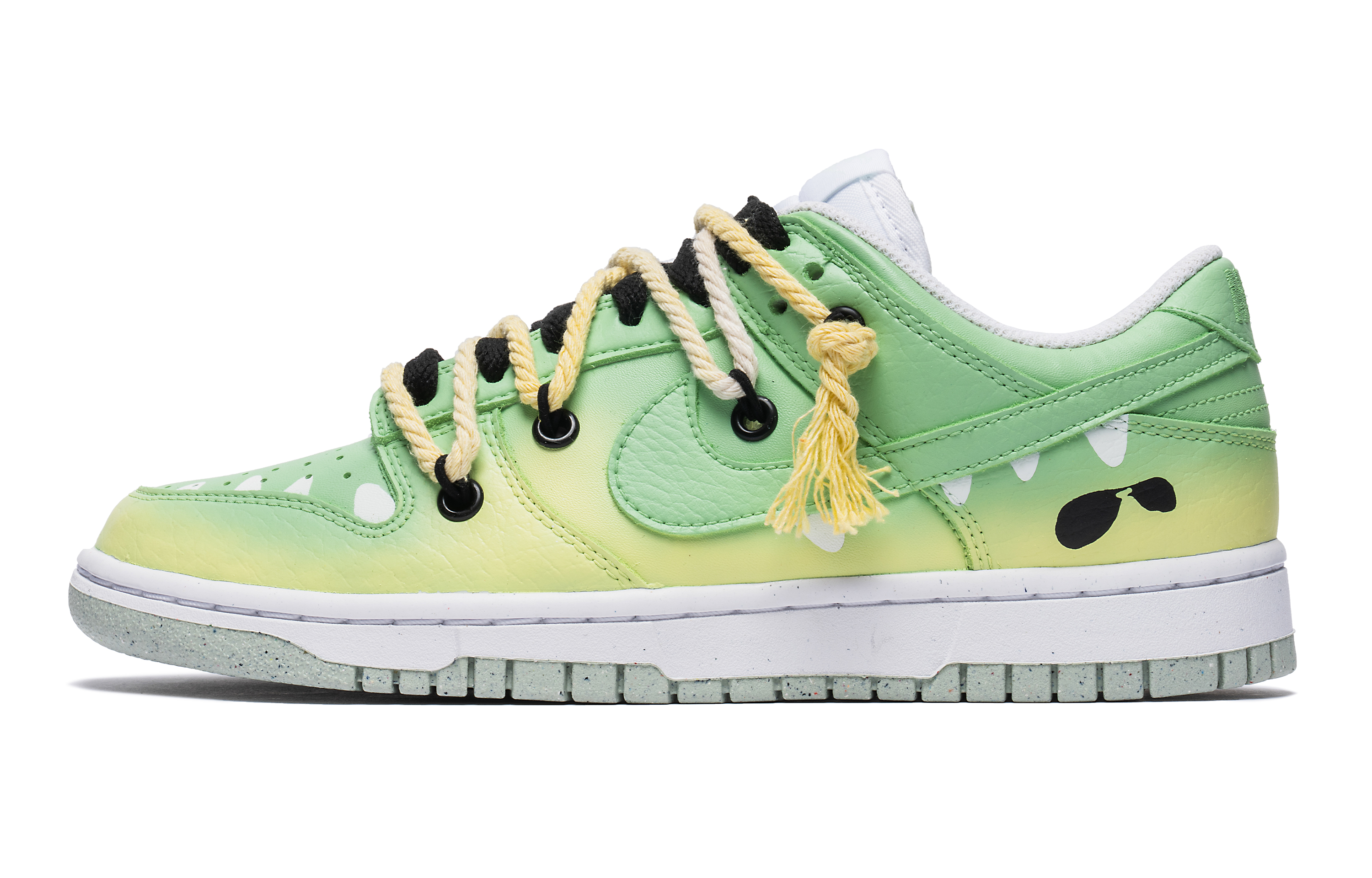 Buy (W) [定制鞋款] 耐克Dunk Low ‘狂野鹤动物派对鳄鱼’ DN1431-102-485239