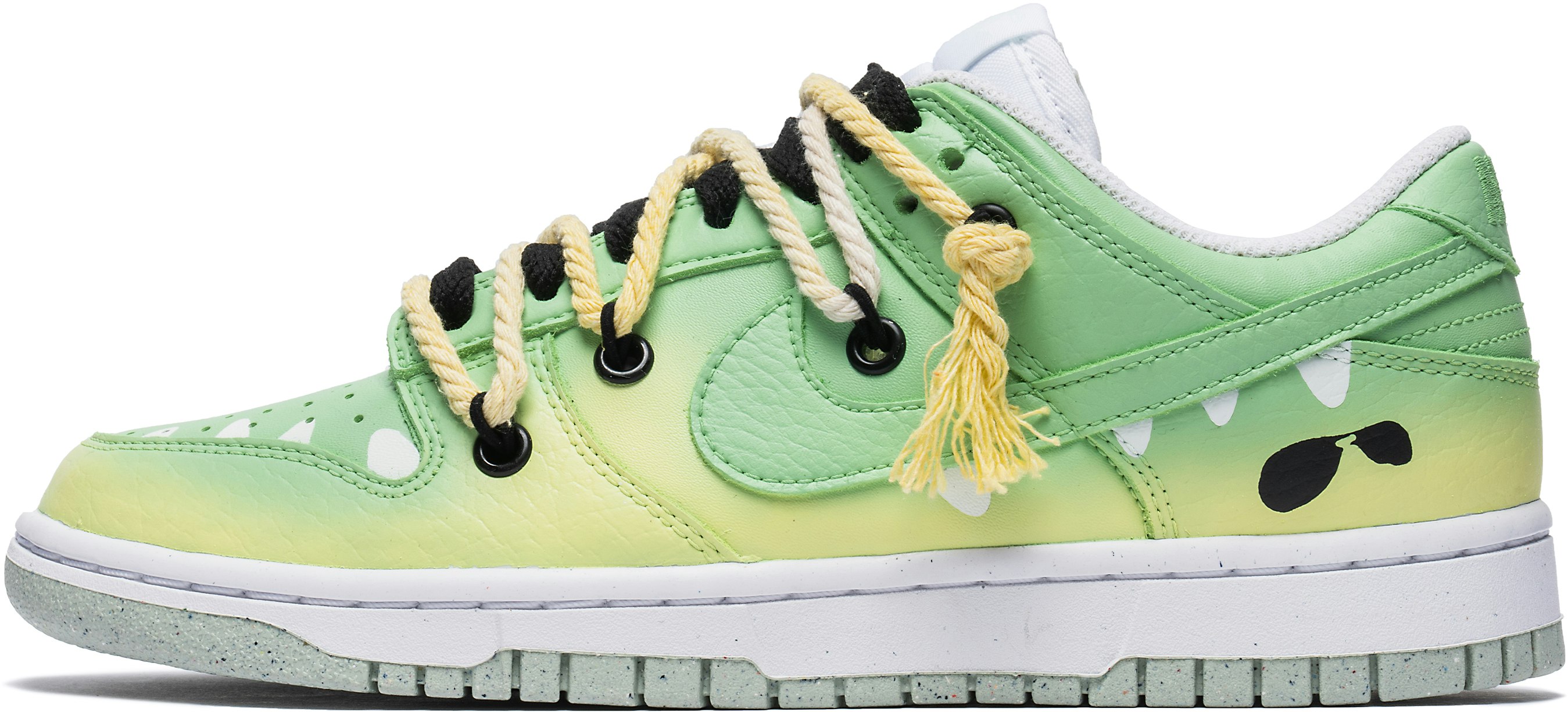 custom-shoes-women-nike-dunk-low-wild-crane-animal-party-crocodile-dn-1431-102-485239