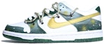 Buy 【客製球鞋】Nike Dunk Low 兔年主題 凱爾特人配色 手繪潑墨塗鴉 街燈聖誕樹 女生禮物 聖誕禮物 低筒 板鞋 女款 綠白金
