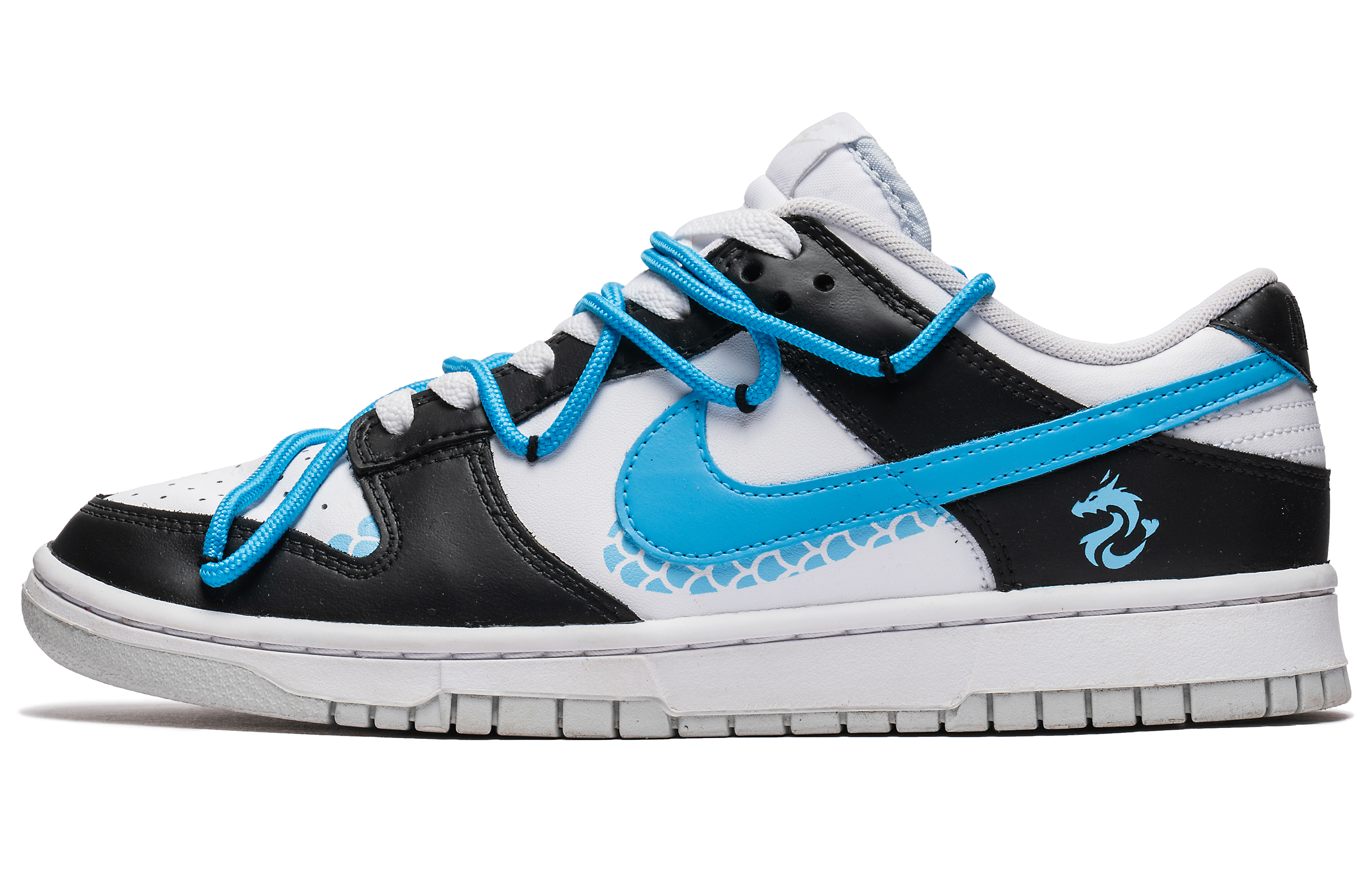 Lookbook 【客製球鞋】Nike Dunk 龍年限定 春夏 熊貓 簡約 雙鉤 錦鯉龍鱗 解構 低筒 板鞋 女款 大學藍