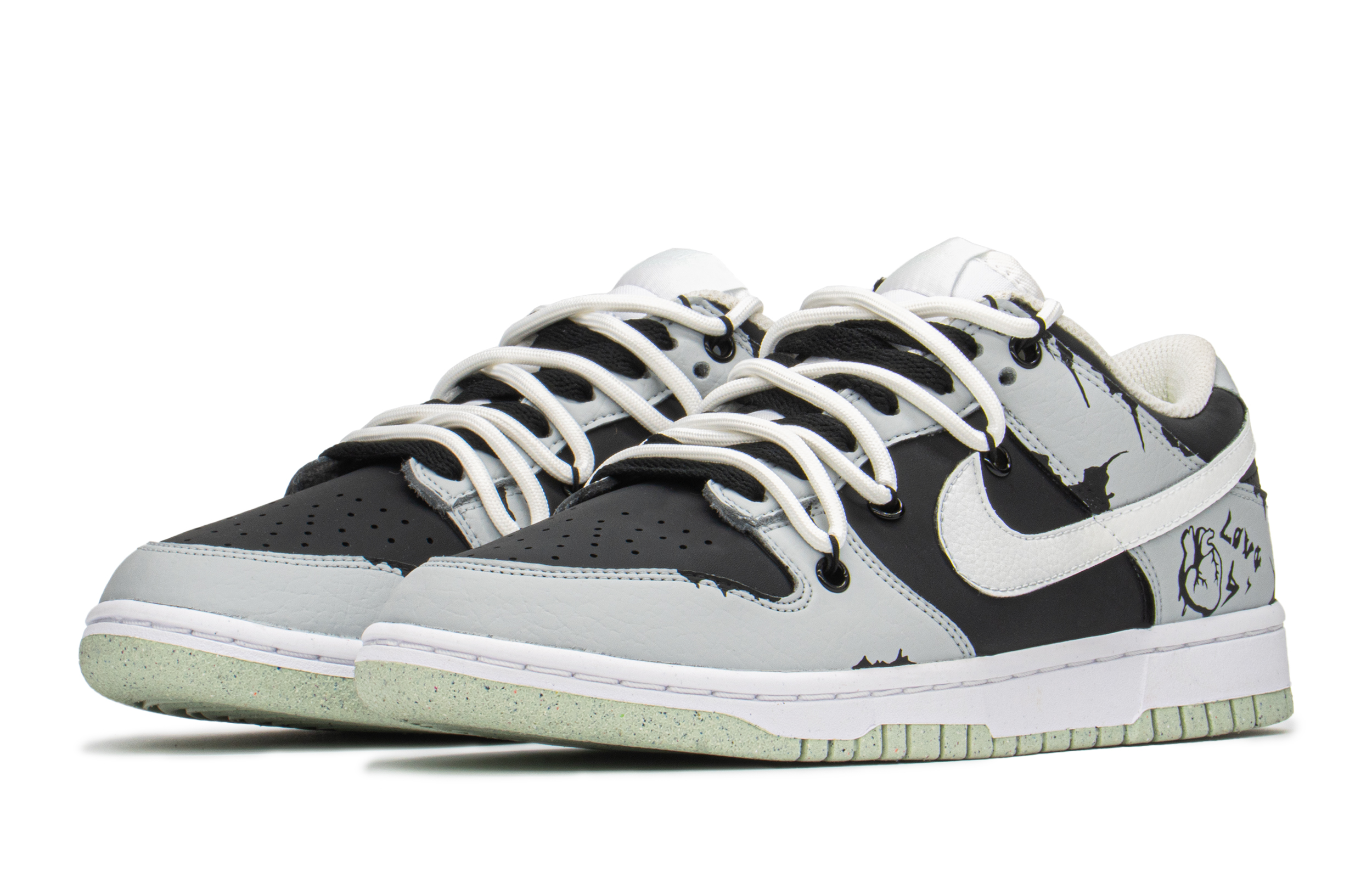 Lookbook (W) 나이키 덩크 로우 블루 화이트 골드 '크리스마스 선물' (48 characters) DN1431-102(TeamA-DK心脏女S-BOX)