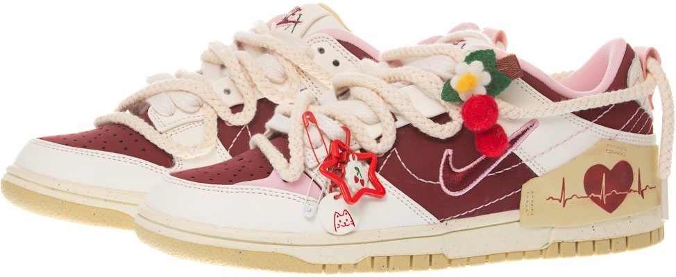 (W) 나이키 덩크 로우 디스럽트 2 '발렌타인 체리' (커스텀) FD4617-667(Team柒-女款2解构樱桃SBOX) Lookbook (W) 나이키 덩크 로우 디스럽트 2 '발렌타인 체리' (커스텀) FD4617-667(Team柒-女款2解构樱桃SBOX)