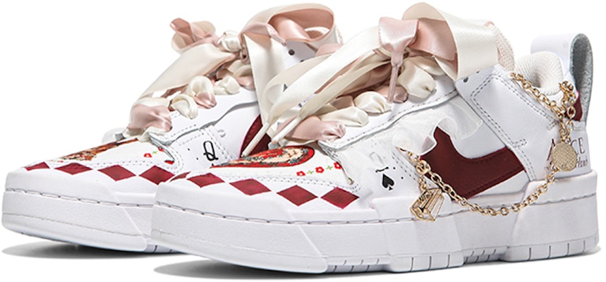 (W) 나이키 덩크 로우 디스럽트 '앨리스 발렌타인' (커스텀) DO5219-111(Teamfour-女款爱丽丝) Lookbook (W) 나이키 덩크 로우 디스럽트 '앨리스 발렌타인' (커스텀) DO5219-111(Teamfour-女款爱丽丝)