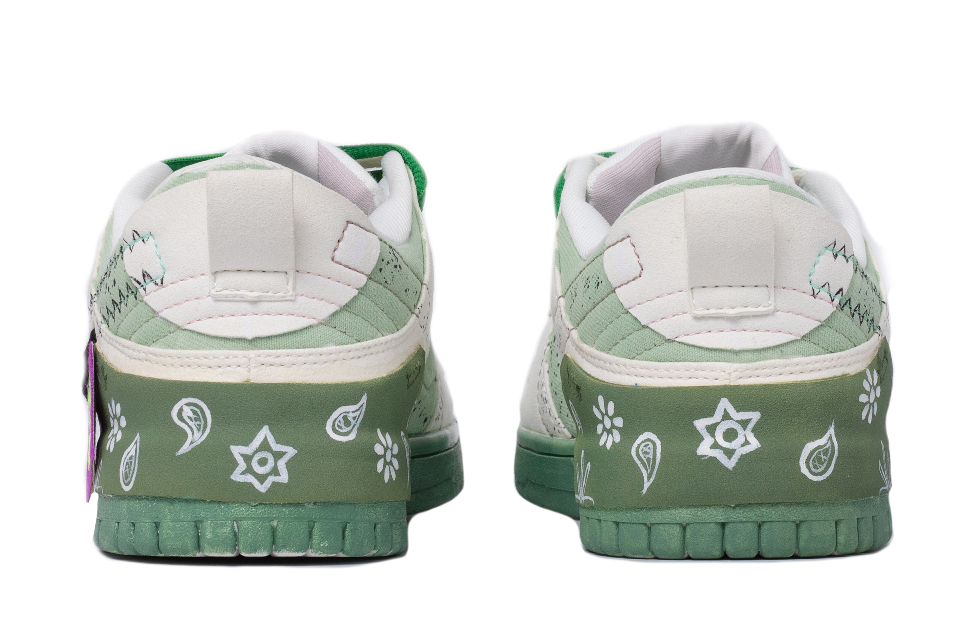 Shop 【定制球鞋】Nike Dunk Low Disrupt "Pale Ivory" 達芬奇定制 改造主題定制 腰果花綠跡 低筒 板鞋 女款 綠白