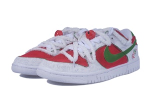 【定制球鞋】Nike Dunk Low ESS 落雪聖誕 低幫 板鞋 女款 白紅 Lookbook 【定制球鞋】Nike Dunk Low ESS 落雪聖誕 低幫 板鞋 女款 白紅