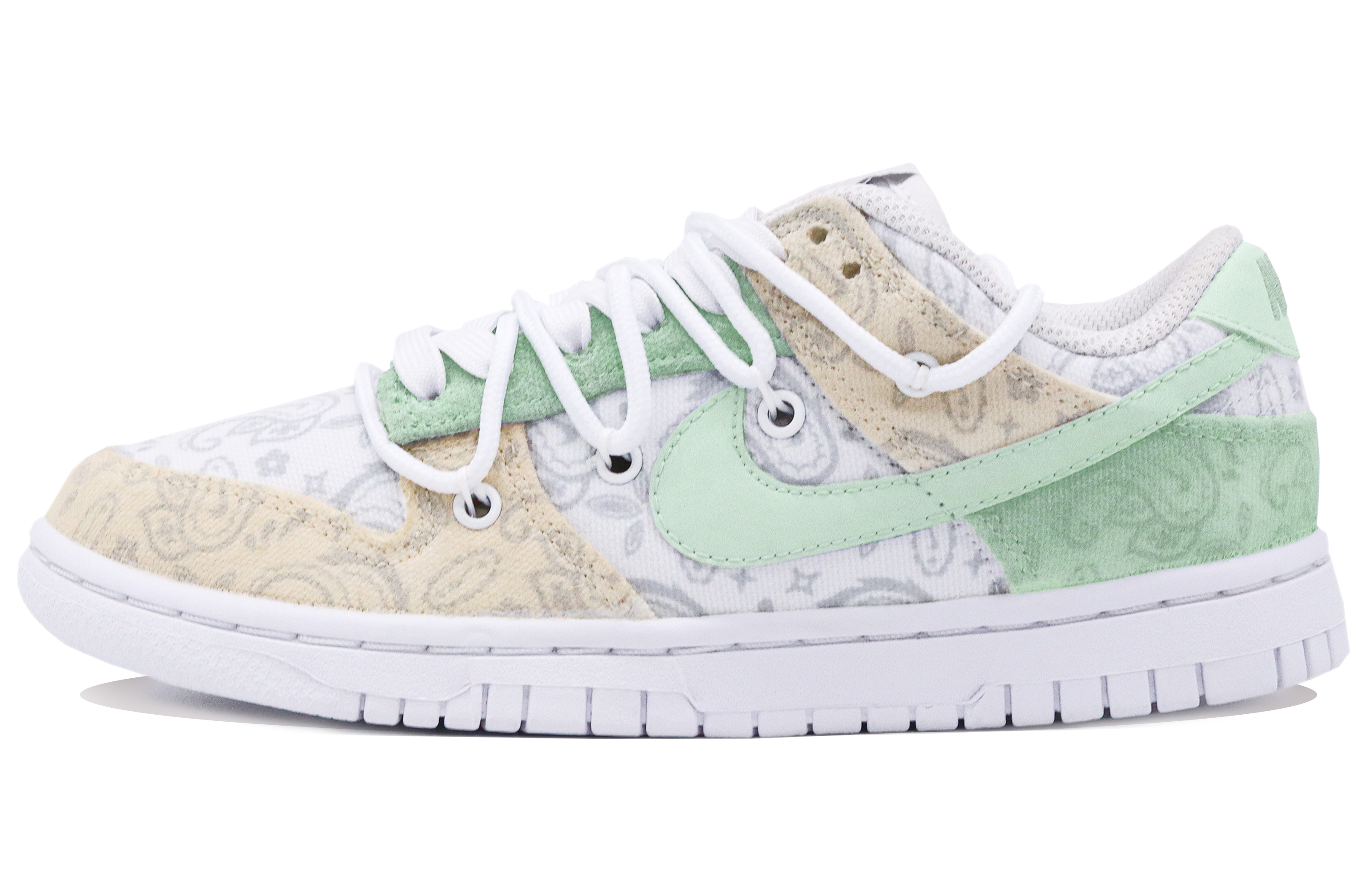 Buy (W) [Sepatu Custom] Nike Dunk Low ESS 'Raven Creation - Gadis Hutan dengan Bunga Mete' DJ9955-100(Team52-森系少女腰果花)