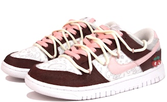 【定製球鞋】Nike Dunk Low ESS 夏日櫻桃 簡約解構 腰果花 低幫 板鞋 女款 酒紅粉色 Lookbook 【定製球鞋】Nike Dunk Low ESS 夏日櫻桃 簡約解構 腰果花 低幫 板鞋 女款 酒紅粉色
