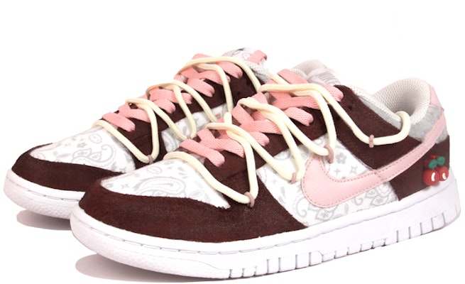 (W) 나이키 덩크 로우 ESS '썸머 체리 & 페이즐리' (커스텀) DJ9955-100(TeamJ-女生节夏日樱桃女款) Lookbook (W) 나이키 덩크 로우 ESS '썸머 체리 & 페이즐리' (커스텀) DJ9955-100(TeamJ-女生节夏日樱桃女款)