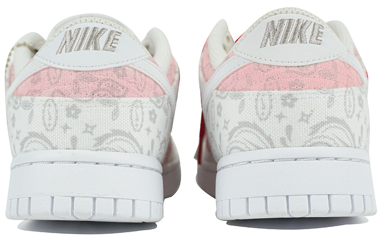 Shop (W) 【カスタムシューズ】(女性用) ナイキ ダンク ロー ESS 'ホワイトペイズリー' DJ9955-100(Team陆-少女来信QD)