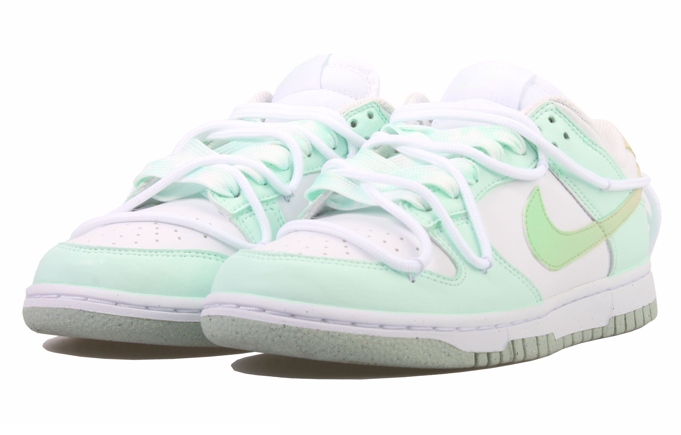 Lookbook (W) [カスタムシューズ] (女性) ナイキ ダンク ロー ネクストネイチャー 'ホワイトミント' DN1431-102(Team33-薄荷糖-女款)