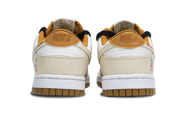 Shop (W) 【カスタムシューズ】(女性用) ナイキ ダンク ロー ネクスト ネイチャー 'ジンジャーブレッド' DN1431-001(Team拾陆-圣诞姜饼人)
