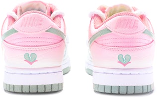 【訂製球鞋】Nike Dunk Low Next Nature 遇箭 手繪噴繪 雙鞋帶 休閒 低幫 板鞋 女款 白粉綠 Purchase 【訂製球鞋】Nike Dunk Low Next Nature 遇箭 手繪噴繪 雙鞋帶 休閒 低幫 板鞋 女款 白粉綠