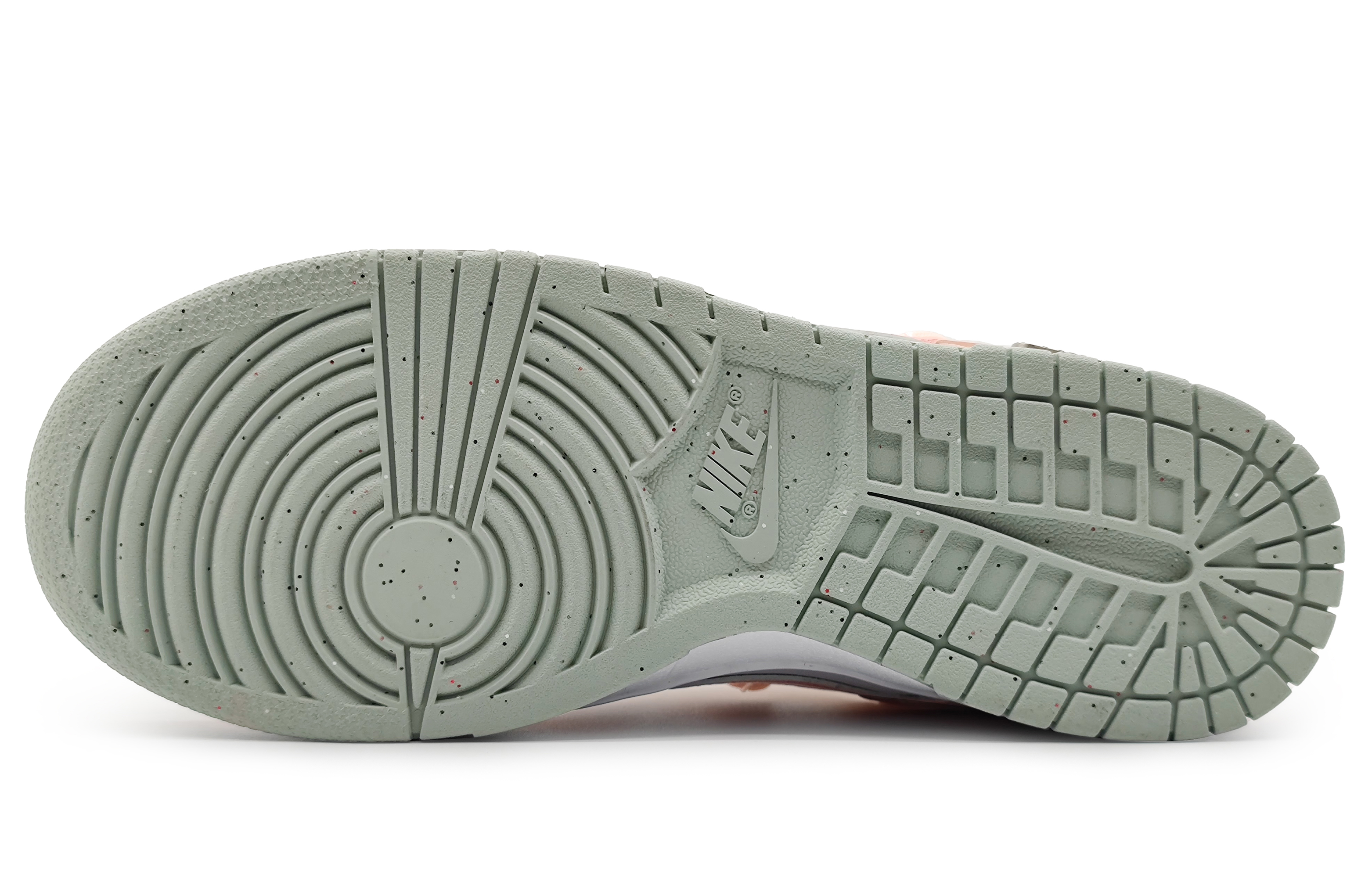 Details for (W) 나이키 덩크 로우 네이처 '핑크 베리 버블티' (Nike 덩크 로우 '핑크베리 버블티' is shorter if needed) DN1431-102(Team16-樱樱莓莓)