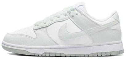 【定制球鞋】 Nike Dunk Low Next Nature 绿野熊猫 墨竹 手繪 中國風 低幫 板鞋 女款 白綠 Details for 【定制球鞋】 Nike Dunk Low Next Nature 绿野熊猫 墨竹 手繪 中國風 低幫 板鞋 女款 白綠